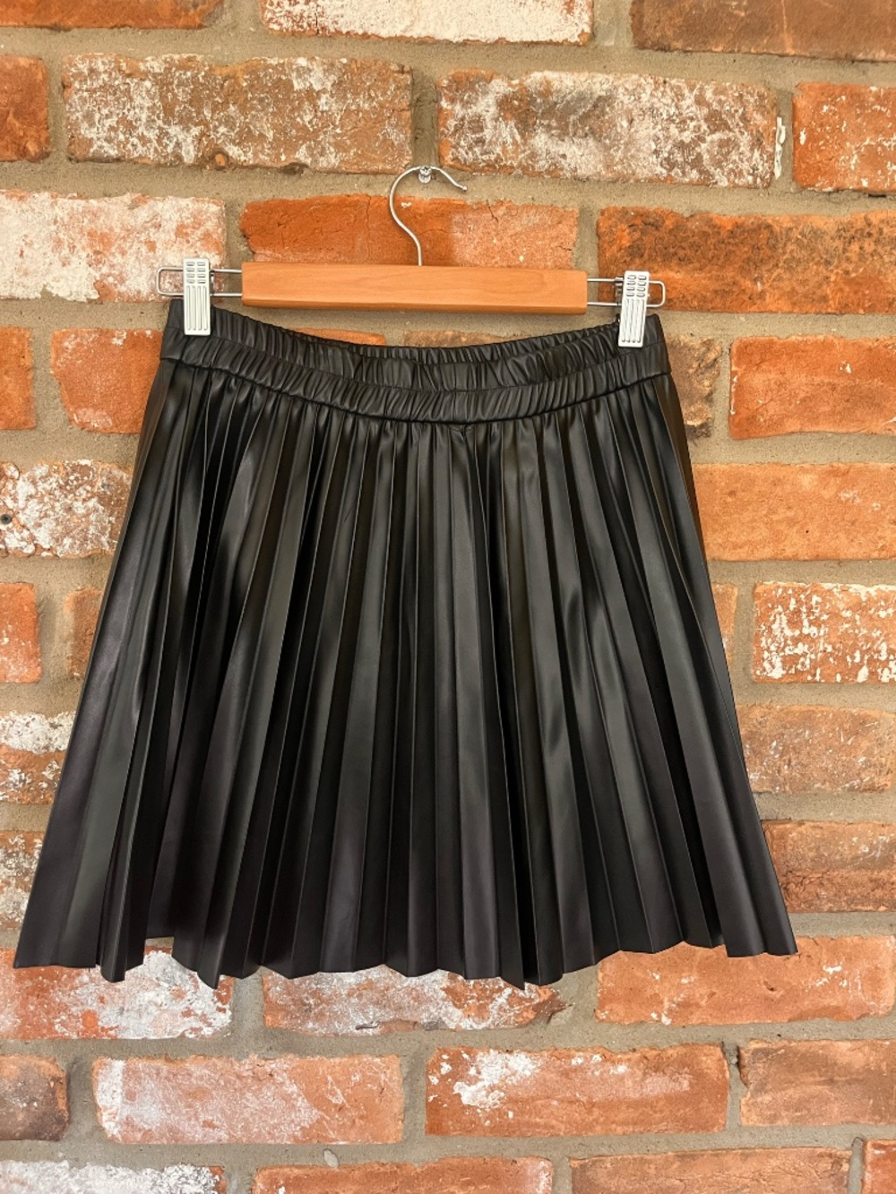 Sincerely Jules Black Pleather Pleated Skirt — Size Medium - Picture 2 of 3